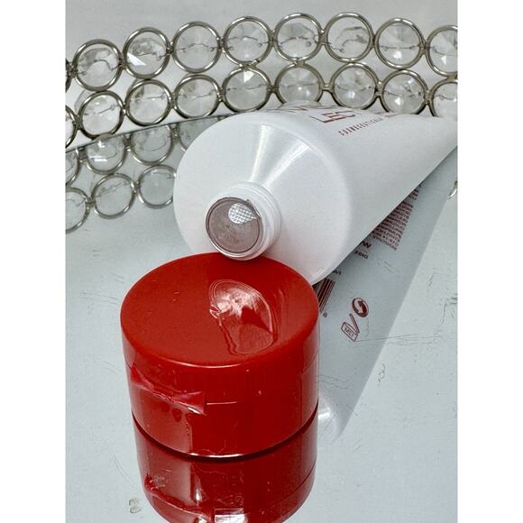 DERMELECT All-Aglow All Over Scrub. 3.3 fl. oz Full Size - No Box-Sealed. - Picture 4 of 4